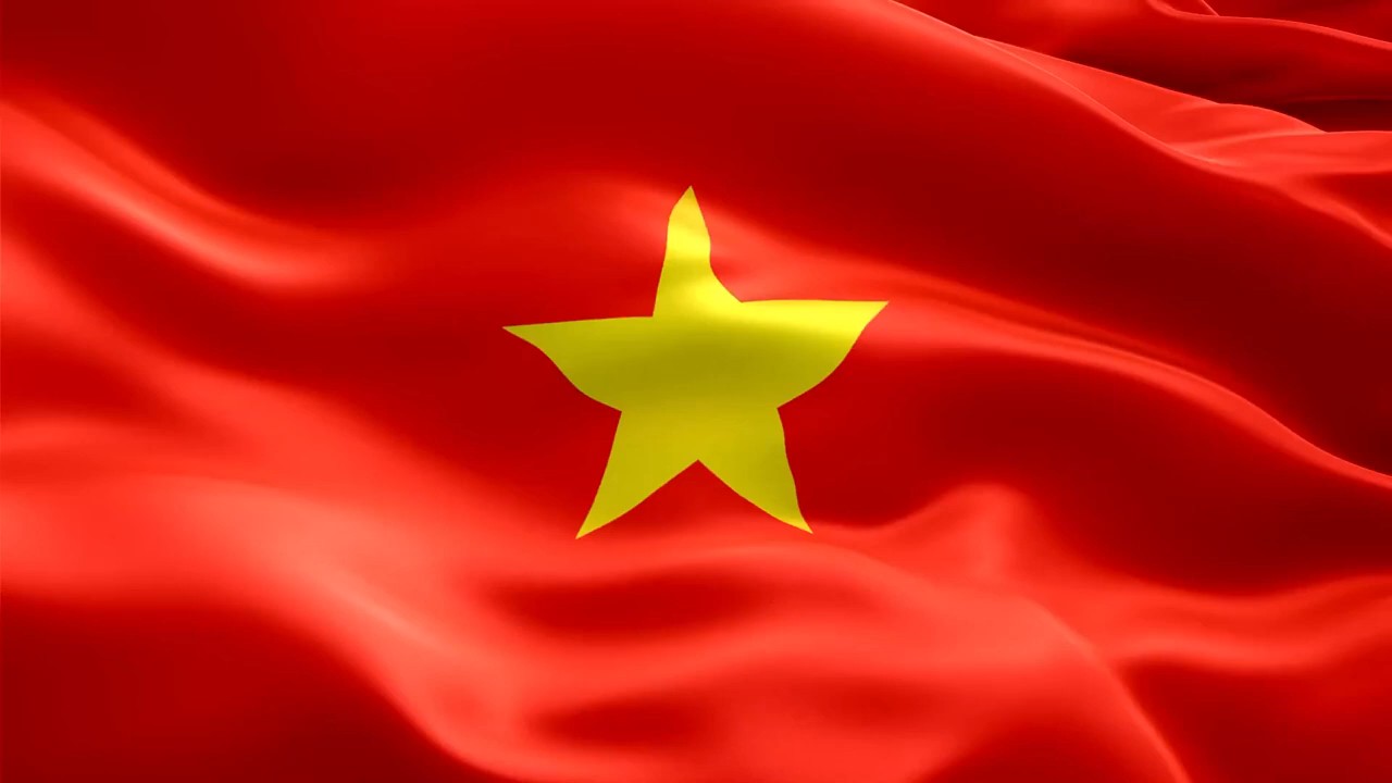 Chào cờ với bài Quốc ca